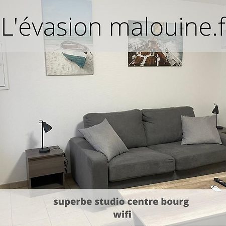 Studio 2 Personnes En Centre Ville Saint-Pierre-de-Plesguen Buitenkant foto